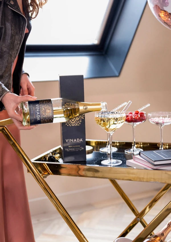 Vinada Crispy Chardonnay Gift Box